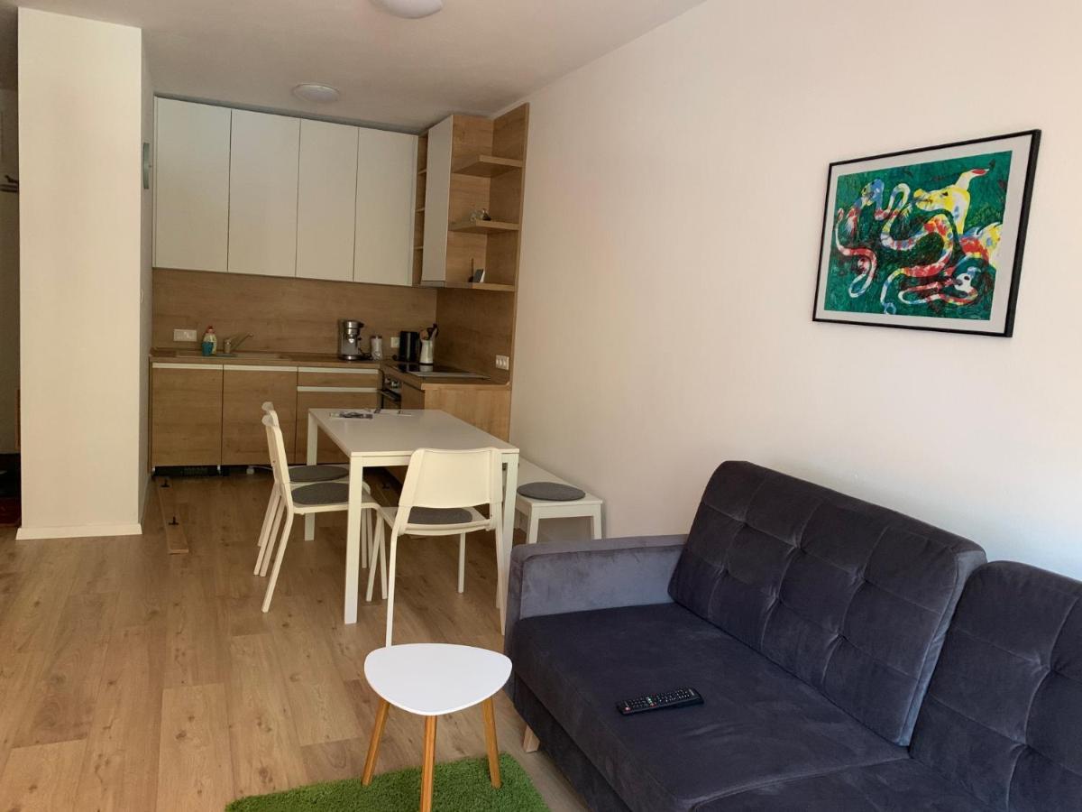 Apartman Jelen Chopok Juh-Trangoska Tale Exterior foto